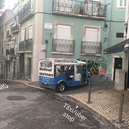 Romantic Medieval Apartment Lisbon Luaran gambar