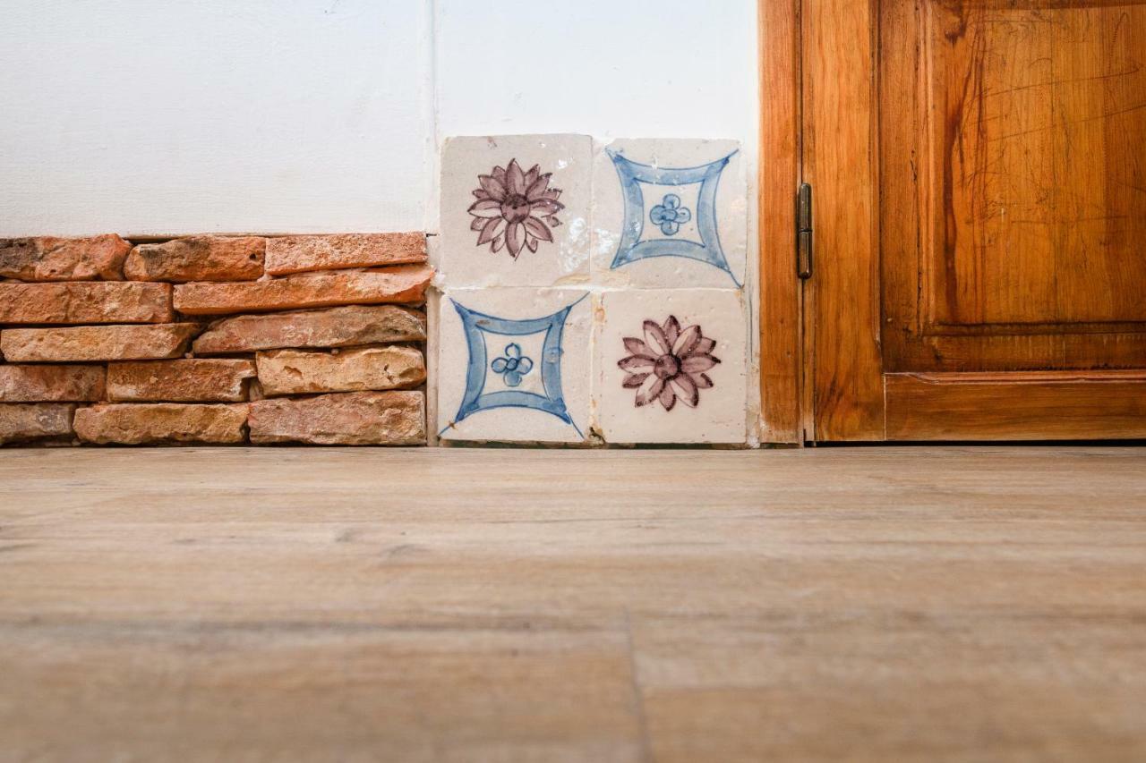 Romantic Medieval Apartment Lisbon Luaran gambar